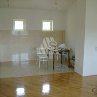 Квартира в Черногории, Бар, 75 кв.м.