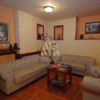 Отель (гостиница) в большом городе в Черногории, Котор, Пераст, 1630 кв.м.