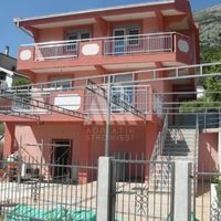 House in the suburbs in Montenegro, Bar, Sutomore, 170 sq.m.