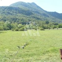 Земельный участок в горах, в деревне, у озера в Черногории, Бар, Сутоморе