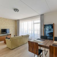 Rental house in the big city in Latvia, Riga, 192 sq.m.