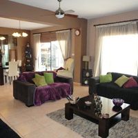 Flat in Republic of Cyprus, Eparchia Pafou, 195 sq.m.