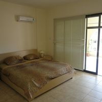 Flat in Republic of Cyprus, Eparchia Pafou, 262 sq.m.