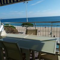 Flat in Spain, 100 sq.m.