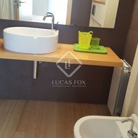 Apartment in the big city, in the mountains, by the lake, at the seaside in Spain, Comunitat Valenciana, Alicante, 80 sq.m.