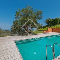 Villa in the mountains, at the seaside in Spain, Catalunya, Begur, 220 sq.m.