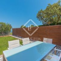 Villa in the mountains, at the seaside in Spain, Catalunya, Begur, 220 sq.m.