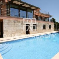 Вилла в Испании, Каталония, Жирона, 600 кв.м.