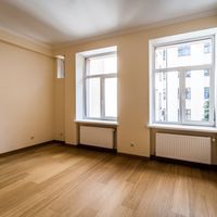Flat in Latvia, Riga, 134 sq.m.
