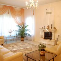 Дом в Латвии, 300 кв.м.