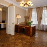 Flat in Latvia, Riga, 194 sq.m.