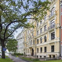 Апартаменты в большом городе в Латвии, Рига, 98 кв.м.