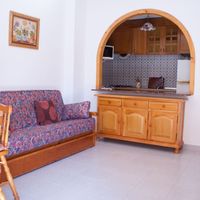 Бунгало на спа-курорте, у озера, у моря в Испании, Валенсия, Торревьеха, 55 кв.м.