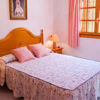 Бунгало на спа-курорте, у озера, у моря в Испании, Валенсия, Торревьеха, 55 кв.м.