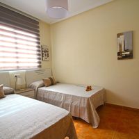 Бунгало на спа-курорте, у озера, у моря в Испании, Валенсия, Торревьеха, 65 кв.м.