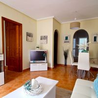 Бунгало на спа-курорте, у озера, у моря в Испании, Валенсия, Торревьеха, 65 кв.м.