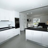 Дом на спа-курорте, у озера, у моря в Испании, Валенсия, Торревьеха, 78 кв.м.