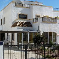 Дом на спа-курорте, у озера, в пригороде, у моря в Испании, Валенсия, Ла-Марина, 90 кв.м.