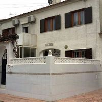 Дом на спа-курорте, у озера, в пригороде, у моря в Испании, Валенсия, Торревьеха, 67 кв.м.