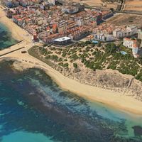 Апартаменты у озера, в пригороде, у моря в Испании, Валенсия, Ла Мата, 77 кв.м.