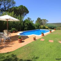 Дом в горах в Испании, Каталония, Жирона, 367 кв.м.