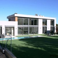 Дом в горах в Испании, Каталония, Жирона, 520 кв.м.