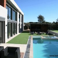 Дом в горах в Испании, Каталония, Жирона, 520 кв.м.