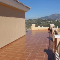 Апартаменты в горах, у моря в Испании, Андалусия, Марбелья, 89 кв.м.