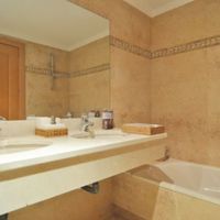 Апартаменты в горах, у моря в Испании, Андалусия, Марбелья, 85 кв.м.