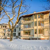 Flat by the lake, in the suburbs in Latvia, Riga, 167 sq.m.