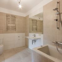 Flat by the lake, in the suburbs in Latvia, Riga, 167 sq.m.