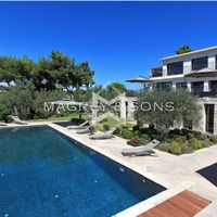 Villa in France, Cannes, 500 sq.m.