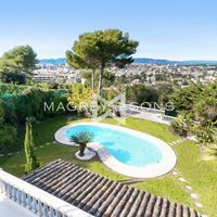 Villa in France, Cannes, 267 sq.m.