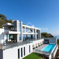 House in France, Agay, 290 sq.m.