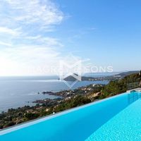 House in France, Agay, 290 sq.m.