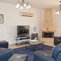 Дом в пригороде на Кипре, Пафос, 160 кв.м.