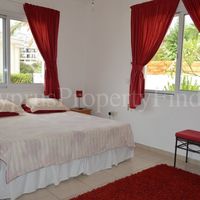 Дом в пригороде на Кипре, Пафос, 160 кв.м.