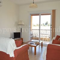 Apartment in the suburbs, at the seaside in Republic of Cyprus, Eparchia Pafou, 70 sq.m.