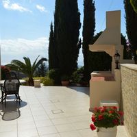 Villa in the suburbs in Republic of Cyprus, Eparchia Pafou, 200 sq.m.