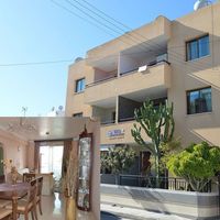 Апартаменты в большом городе на Кипре, Пафос, 75 кв.м.
