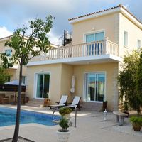 Villa in the suburbs in Republic of Cyprus, Eparchia Pafou, 135 sq.m.