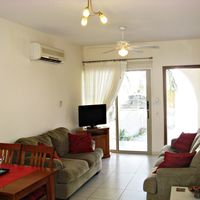 Apartment at the seaside in Republic of Cyprus, Eparchia Pafou, 81 sq.m.