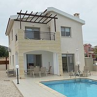 Villa in the suburbs in Republic of Cyprus, Eparchia Pafou, 150 sq.m.