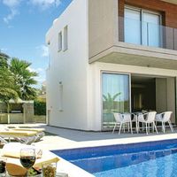 Villa at the seaside in Republic of Cyprus, Eparchia Pafou, 120 sq.m.