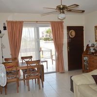 Apartment in the suburbs in Republic of Cyprus, Eparchia Pafou, 115 sq.m.