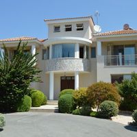 Вилла в пригороде на Кипре, Пафос, 330 кв.м.