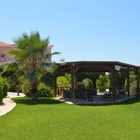 Villa at the seaside in Republic of Cyprus, Eparchia Pafou, 400 sq.m.