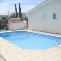 House at the seaside in Republic of Cyprus, Eparchia Pafou, 120 sq.m.
