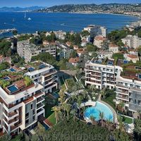 Flat at the seaside in France, Antibes, 110 sq.m.