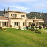 Villa in France, Grasse, 500 sq.m.